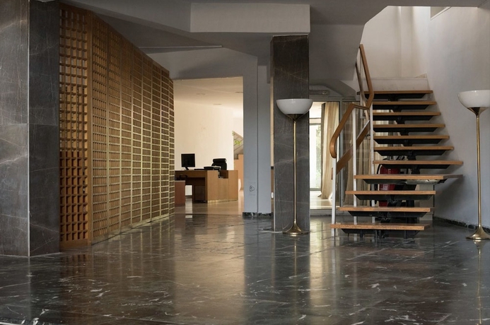 Imagen de los interiores del Hotel Acharnis Kavallari Suites. Foto 18