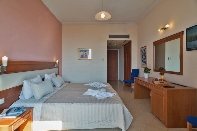 Imagen de la habitación del Hotel Acharnis Kavallari Suites. Foto 12