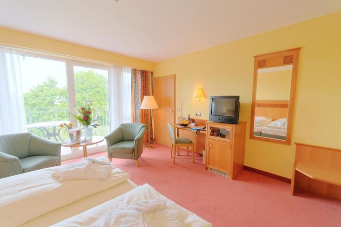 Imagen de los interiores del Hotel Achat Bad Dürkheim. Foto 8