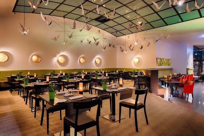 Imagen del bar/restaurante del Hotel Achat Bremen City. Foto 2