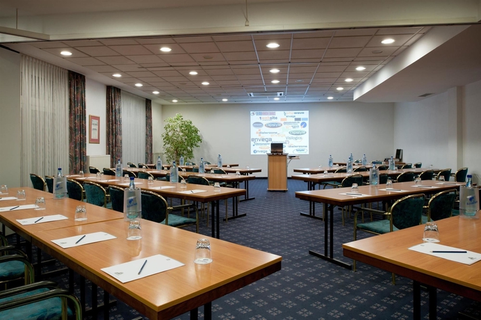 Imagen de los interiores del Hotel Achat Hotel Maintal. Foto 11