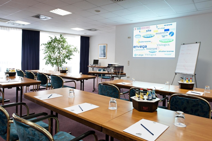 Imagen de los interiores del Hotel Achat Hotel Maintal. Foto 13