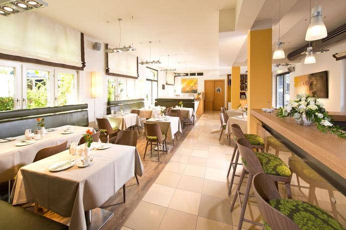 Imagen del bar/restaurante del Hotel Achat Regensburg Herzog Am Dom. Foto 4