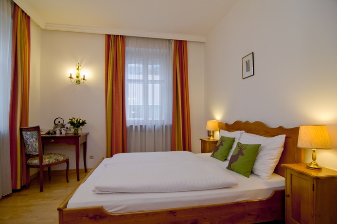 Imagen de la habitación del Hotel Achat Salzburg Zum Hirschen. Foto 11