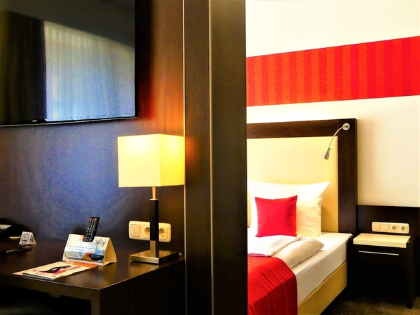 Imagen de la habitación del Hotel Achat Sternhotel Bonn. Foto 10