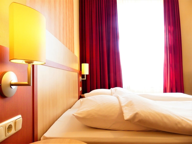 Imagen de la habitación del Hotel Achat Sternhotel Bonn. Foto 13