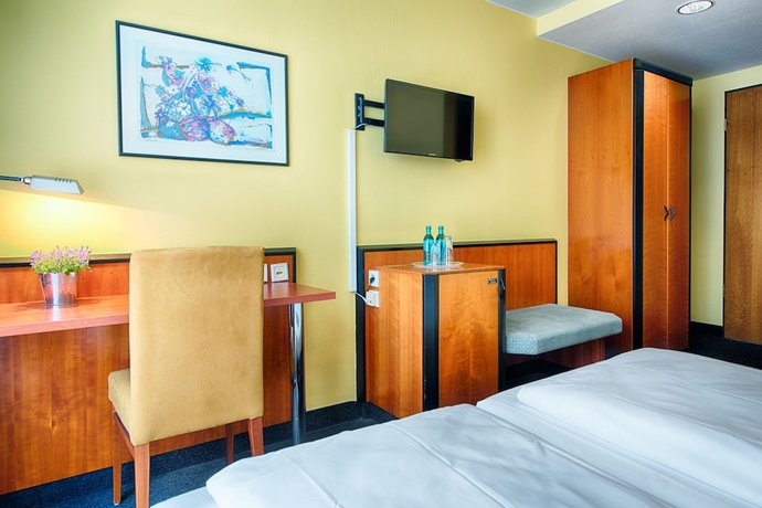 Imagen de la habitación del Hotel Achat Stuttgart Airport Messe. Foto 11