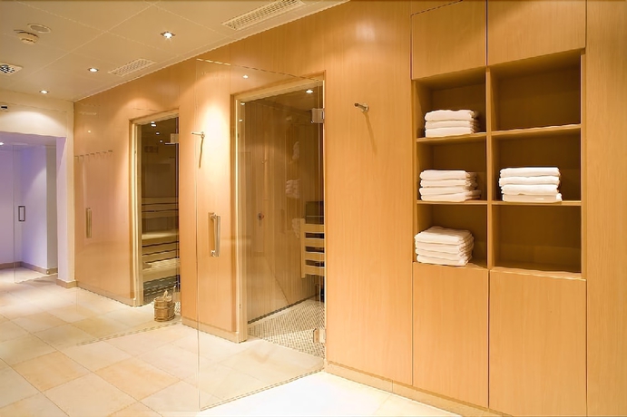 Imagen de la piscina del Hotel Achentalerhof. Foto 18