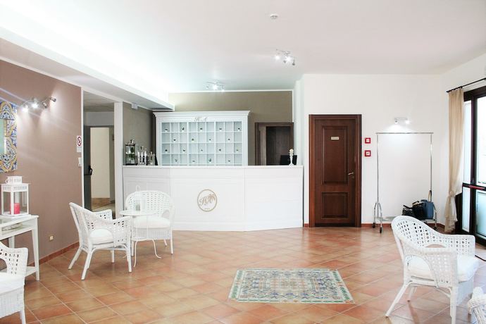 Imagen de los interiores del Hotel Achibea. Foto 20