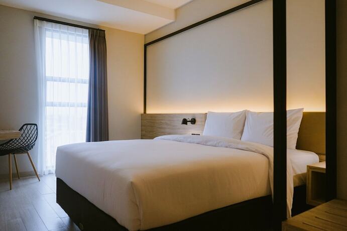 Imagen de la habitación del Hotel Achiera and Convention Jatiwangi. Foto 17