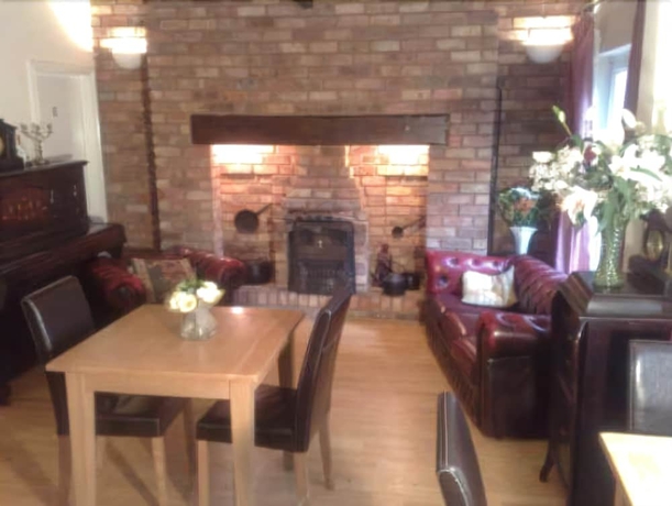 Imagen de los interiores del Hotel Achill Guest House. Foto 17