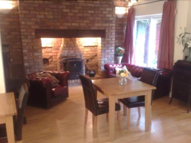 Imagen del bar/restaurante del Hotel Achill Guest House. Foto 6