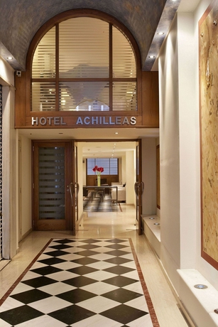 Imagen de los interiores del Hotel Achilleas, Atenas. Foto 10