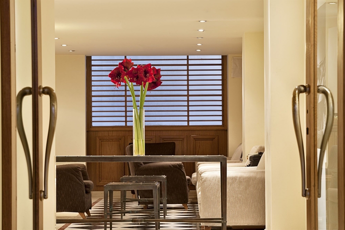 Imagen de los interiores del Hotel Achilleas, Atenas. Foto 12