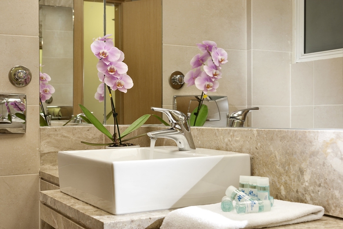 Imagen de la habitación del Hotel Achilleas, Atenas. Foto 4