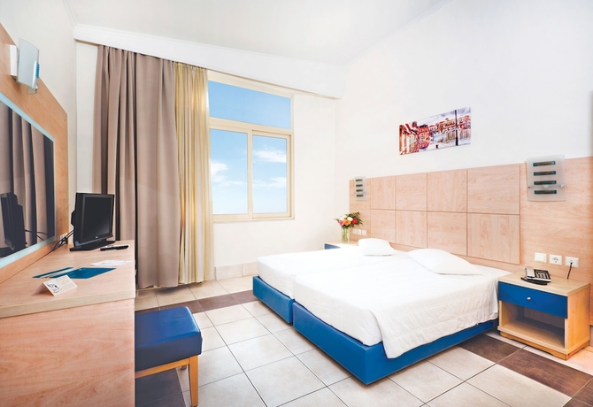 Imagen general del Hotel Achilleas Beach. Foto 1