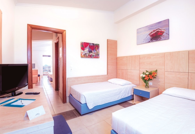 Imagen de la habitación del Hotel Achilleas Beach. Foto 8