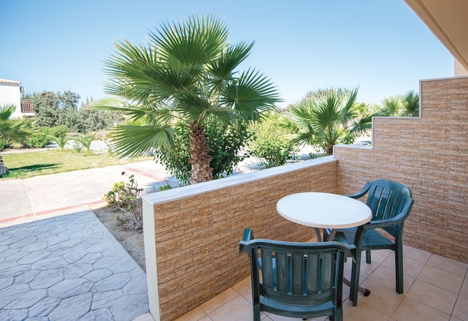 Imagen de la habitación del Hotel Achilleas Beach. Foto 12