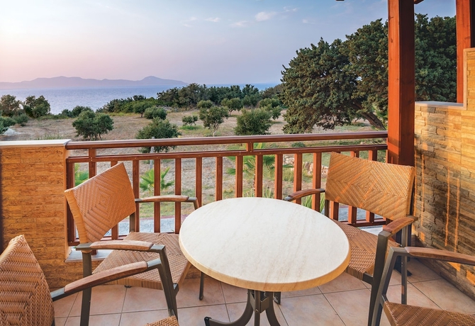 Imagen de la habitación del Hotel Achilleas Beach. Foto 15