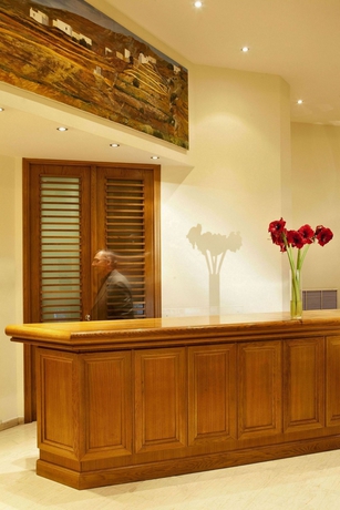 Imagen de los interiores del Hotel Achilleas. Foto 8