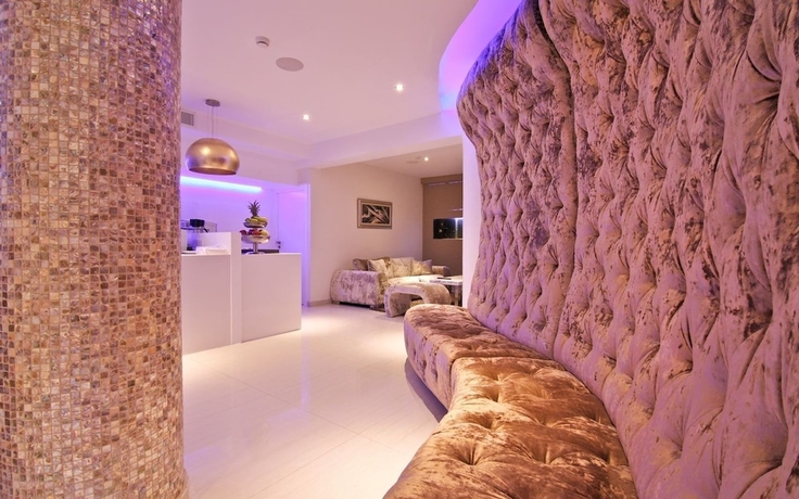 Imagen de los interiores del Hotel Achilleos City. Foto 15