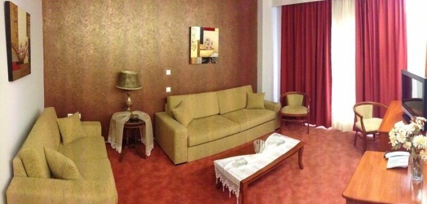 Imagen de la habitación del Hotel Achillio. Foto 5