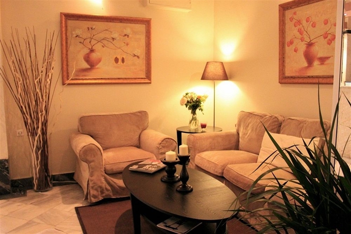 Imagen de los interiores del Hotel Achillion, Atenas. Foto 10