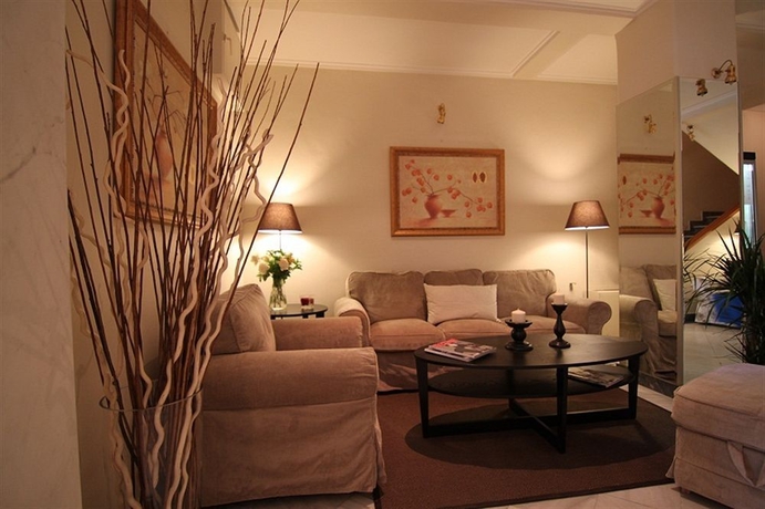 Imagen de los interiores del Hotel Achillion, Atenas. Foto 12