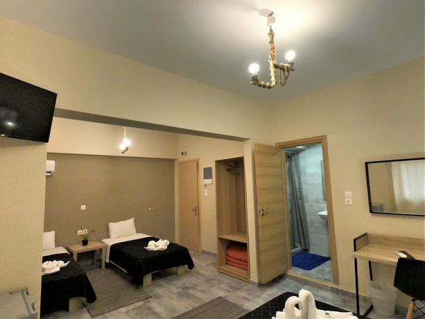 Imagen de la habitación del Hotel Achillion, Pireo. Foto 15