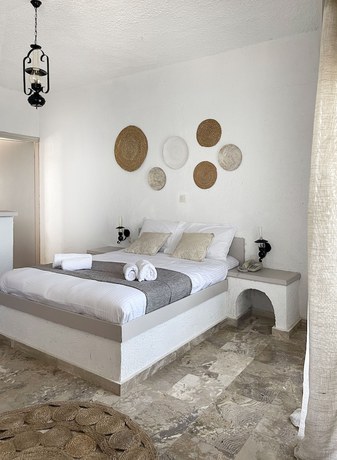 Imagen de la habitación del Hotel Achlia. Foto 4