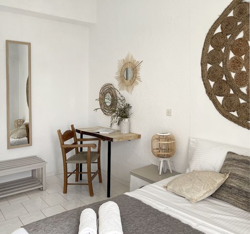 Imagen de la habitación del Hotel Achlia. Foto 12