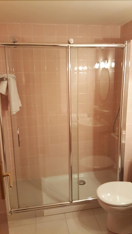 Imagen de la habitación del Hotel Achuri. Foto 3