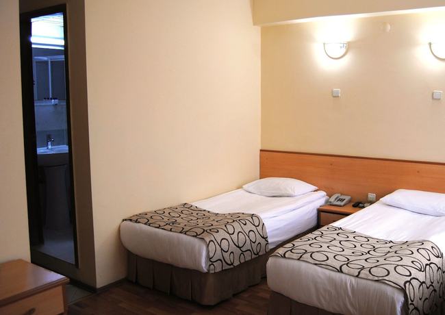 Imagen de la habitación del Hotel Acikgoz. Foto 8