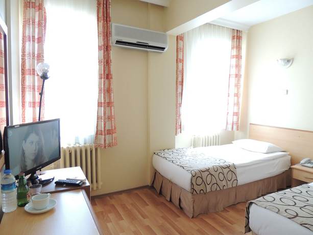 Imagen de la habitación del Hotel Acikgoz. Foto 11