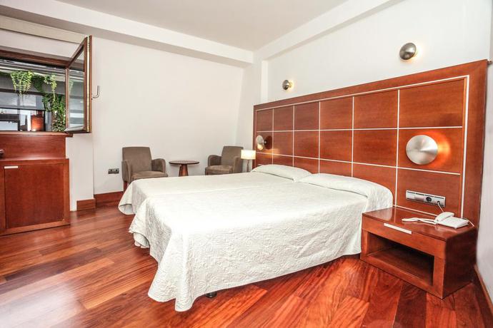 Imagen de la habitación del Hotel Acinipo. Foto 5