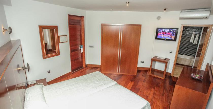 Imagen de la habitación del Hotel Acinipo. Foto 6