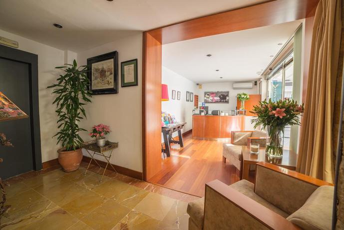 Imagen de los interiores del Hotel Acinipo. Foto 12