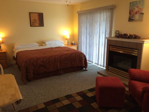 Imagen de los interiores del Hotel Acker Vacation Homes and Suites. Foto 15