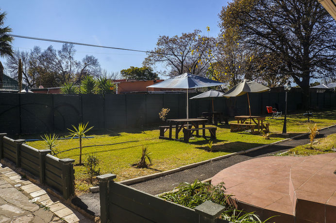 Imagen de la habitación del Hotel Acn International Regency Lodge. Foto 9