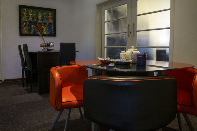 Imagen del bar/restaurante del Hotel Acn International Regency Lodge. Foto 5