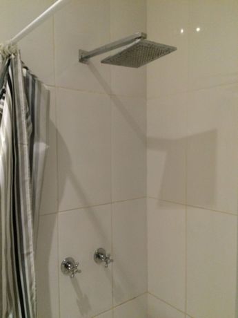 Imagen de los interiores del Hotel Acn International Regency Lodge. Foto 16