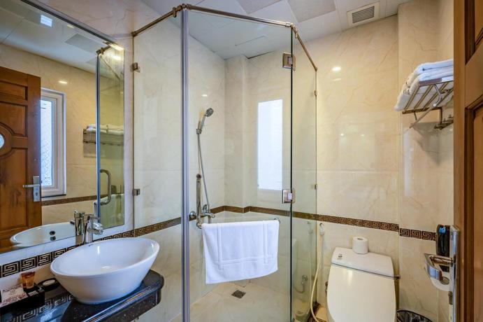 Imagen de la habitación del Hotel Acnos Grand. Foto 4