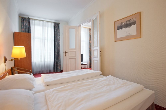 Imagen de la habitación del Hotel Acom Berlin Kurfürstendamm. Foto 7