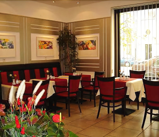 Imagen del bar/restaurante del Hotel Acon. Foto 4