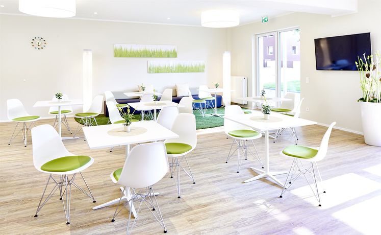 Imagen del bar/restaurante del Hotel Acora Fürth Living The City. Foto 3