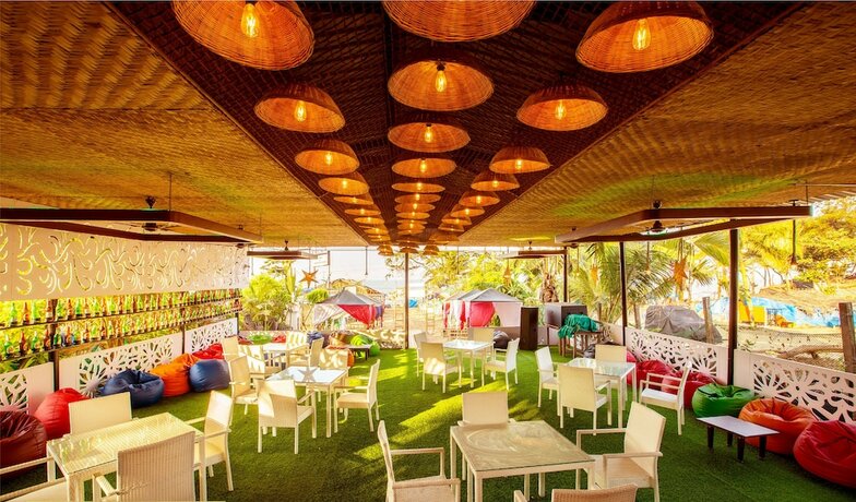 Imagen general del Hotel Acorn Beach Resort and Spa Goa. Foto 5