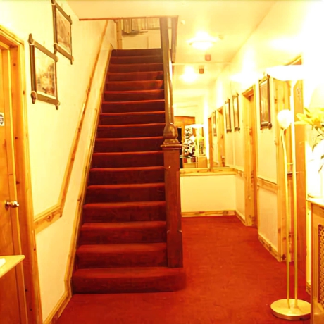 Imagen de los interiores del Hotel Acorn Lodge Gatwick. Foto 17