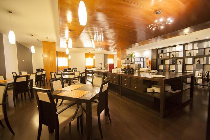 Imagen del bar/restaurante del Hotel Acosta Centro. Foto 8