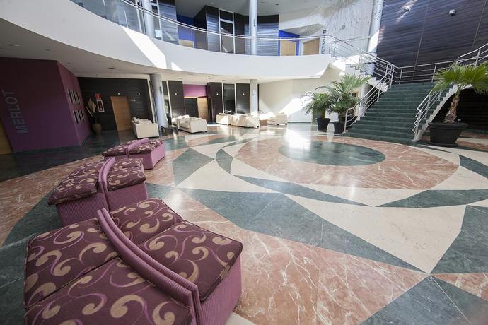 Imagen de los interiores del Hotel Acosta Centro. Foto 18