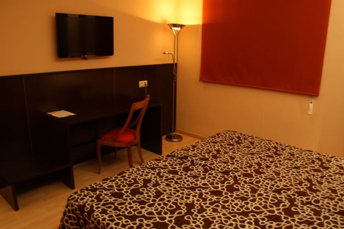 Imagen de la habitación del Hotel Acosta Ciudad De La Musica. Foto 5